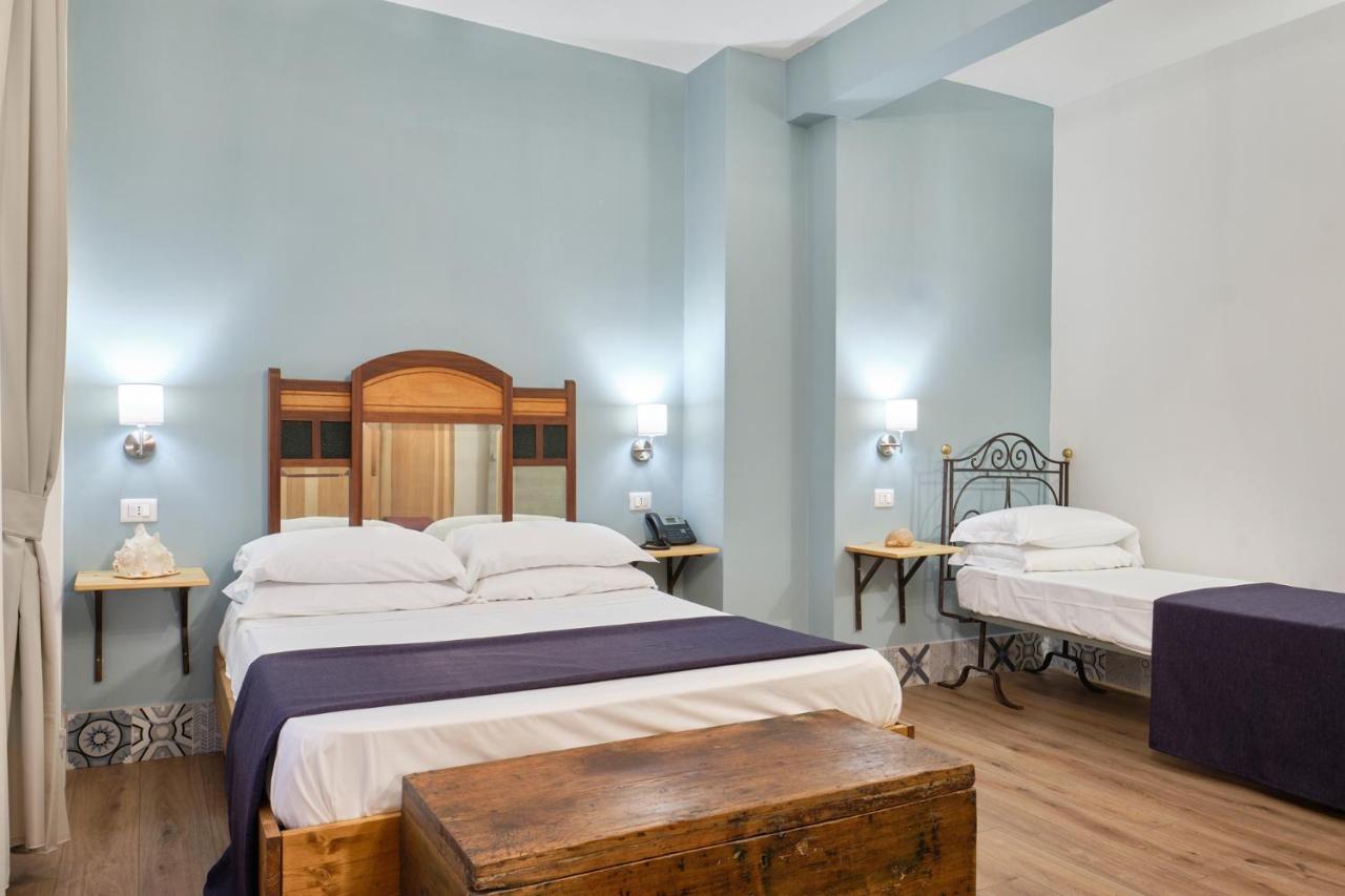 La Via Del Porto Charme Rooms Agropoli Exterior photo