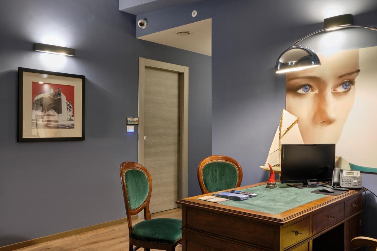 La Via Del Porto Charme Rooms Agropoli Exterior photo