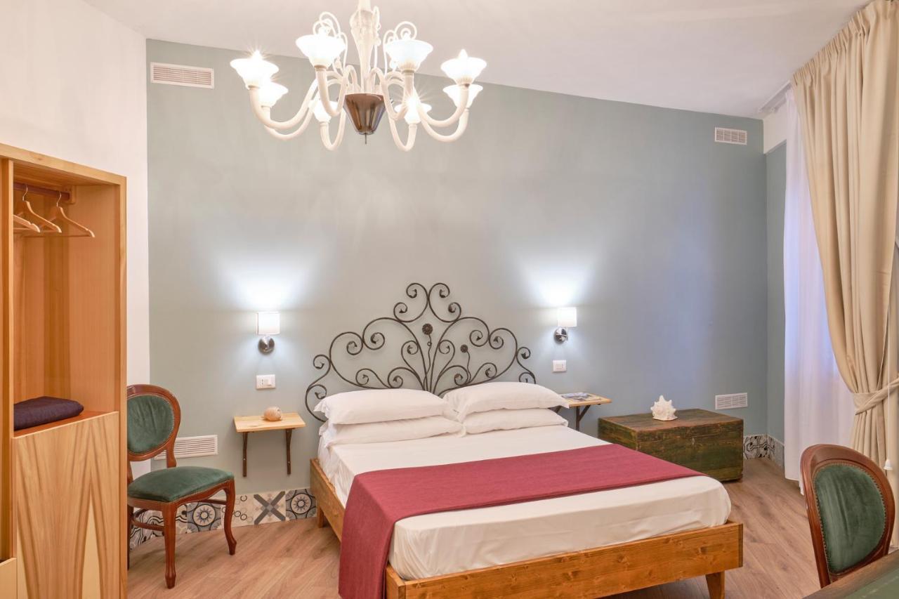 La Via Del Porto Charme Rooms Agropoli Exterior photo